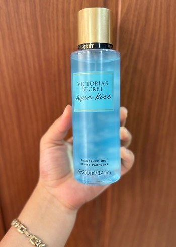 Victoria's Secret Aqua Kiss Kadın Parfümü 250 ml