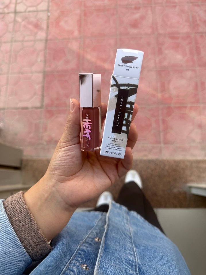 Fenty Glow Heat 03 gloss - Görsel 3
