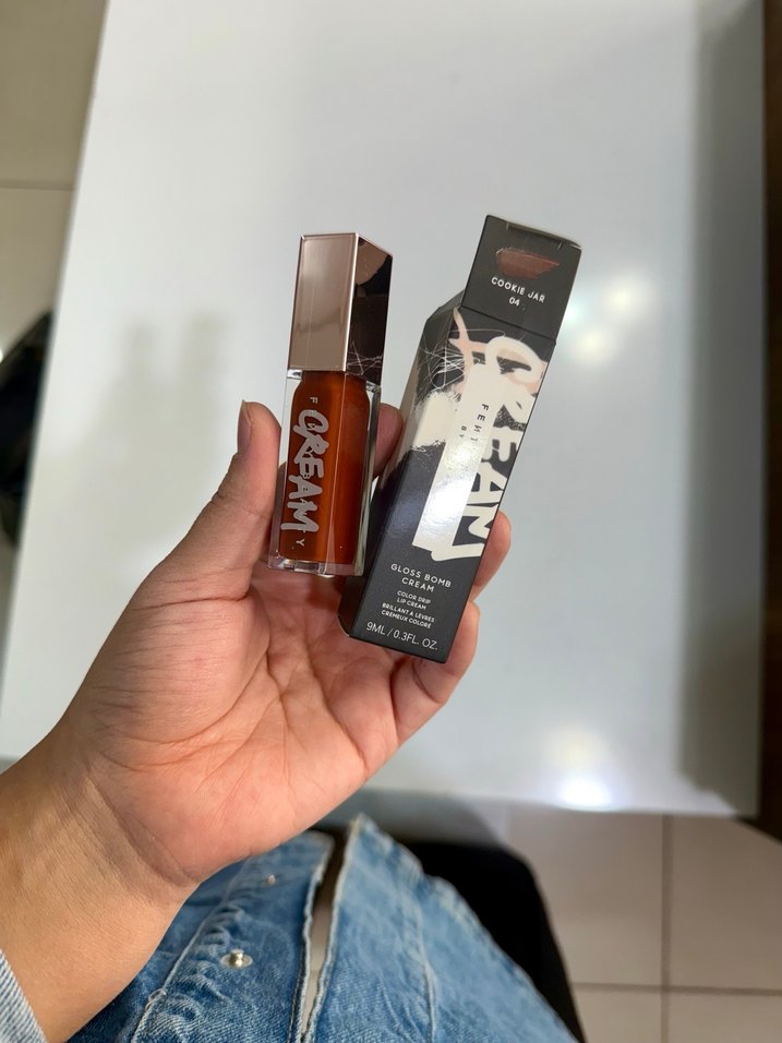 Fenty Beauty 04 cookie jar gloss - Görsel 3