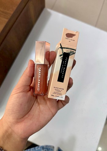 Fenty Beauty 01 no gloss - Görsel 5