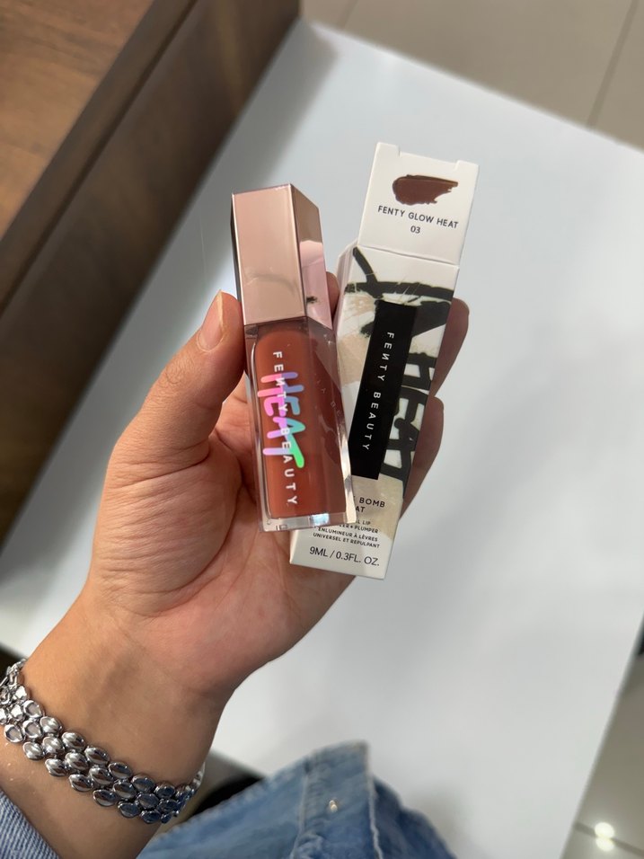 Fenty beauty 03 no gloss - Görsel 3