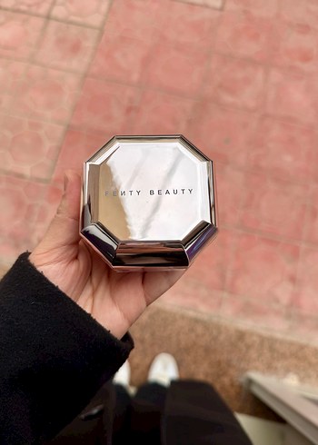 Fenty Beauty Pro Filt'r pudra - Görsel 3