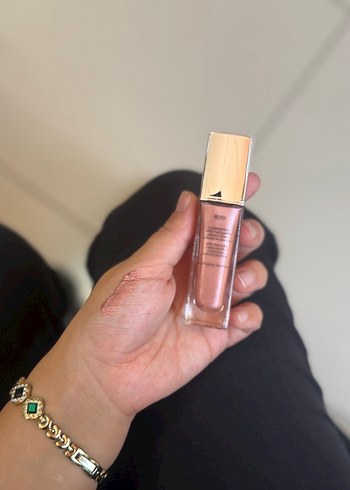 Dior rosy likit aydınlatıcı