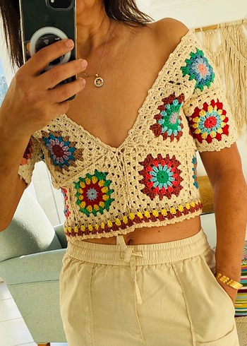 Örgü V Yakalı Bohem Örgü Crop Top - Görsel 2