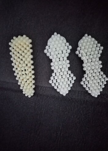 3 lü beyaz ve krem rengi saç tokası