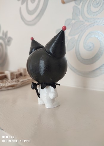 Beden Renk kuromi figürü