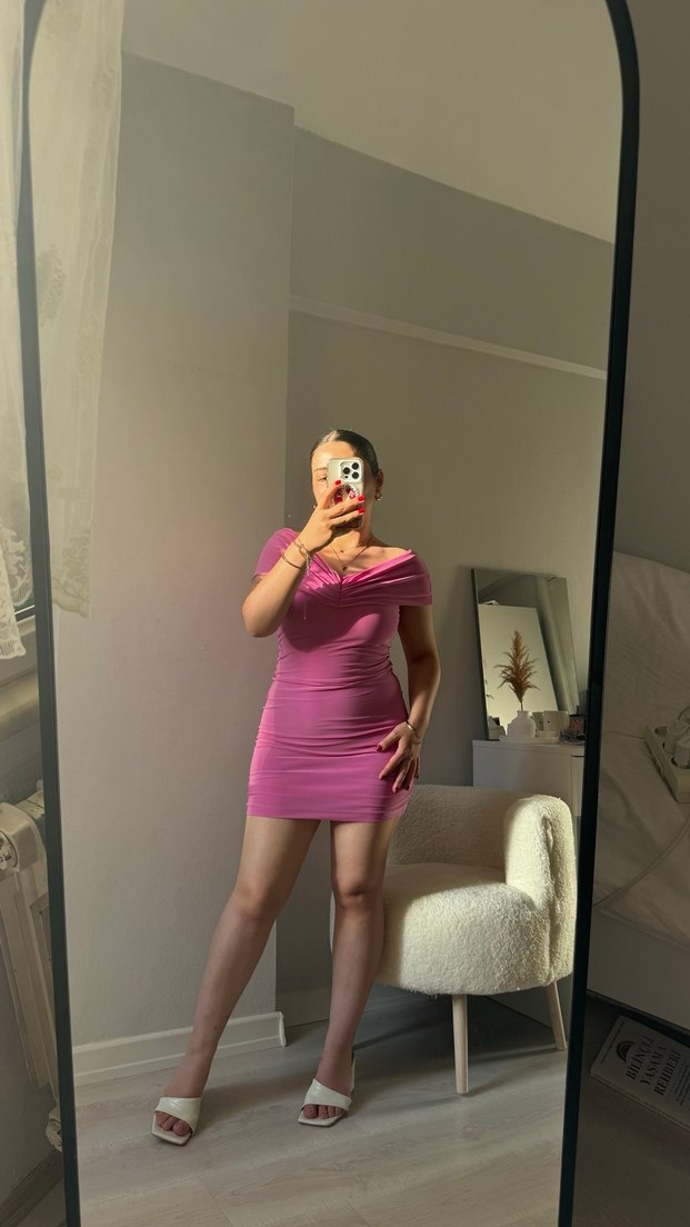 Holly lolly Pembe V Yaka Midi Kısa Kollu Elbise - Görsel 2