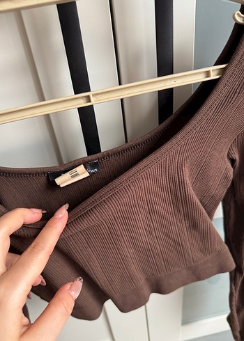 Kahverengi bluz - Görsel 3