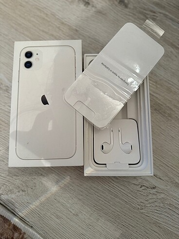 İPhone 11 kutu