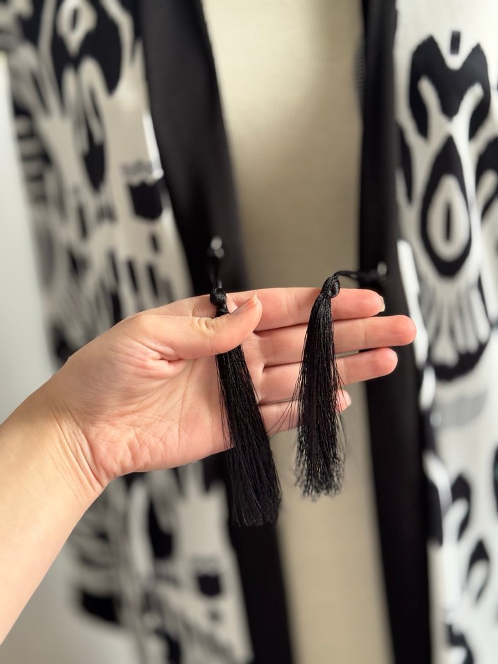 Uzun Siyah Beyaz Desenli Bohem Kimono - Görsel 2