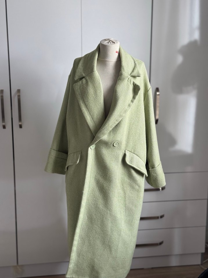 Yeşil Maxi Yün Düğmeli Hamile Kabanı - Görsel 2