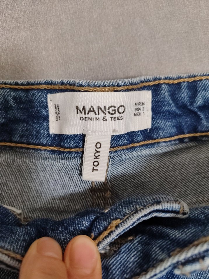 Kadın Koyu Mavi Düğmeli Mini Denim Şort - Görsel 3