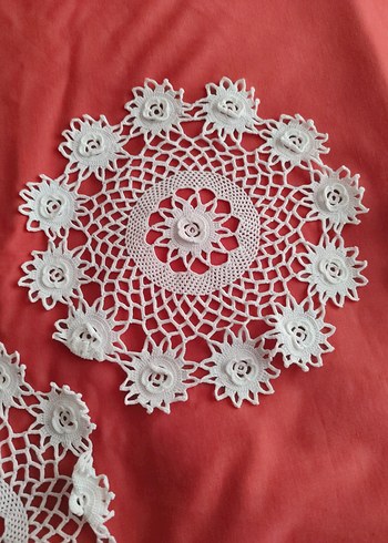 El Yapımı Beyaz Dantel Motifler - Görsel 5