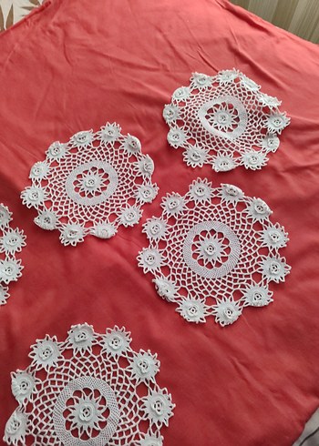 El Yapımı Beyaz Dantel Motifler - Görsel 2