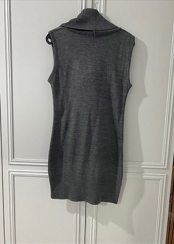 V Yaka Gri Kolsuz Triko Elbise - Görsel 6
