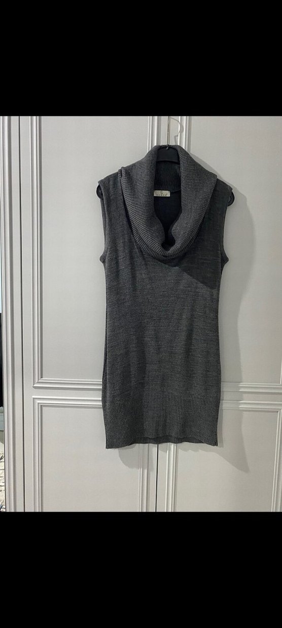 V Yaka Gri Kolsuz Triko Elbise - Görsel 4