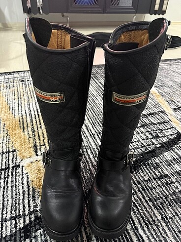 Harley Davidson Orijinal harley davidson çizme 34 ve 35 numaraya uygun