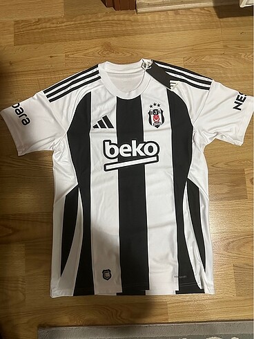 Beşiktaş Yeni Sezon 3 Forma