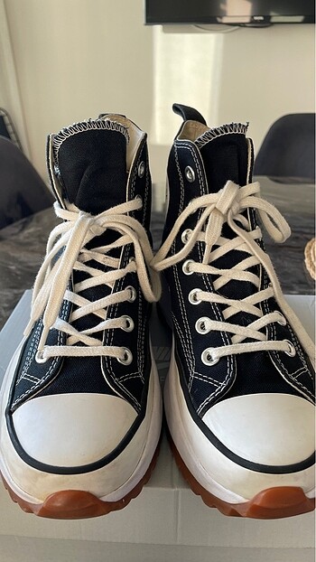 38 Beden converse run star hike