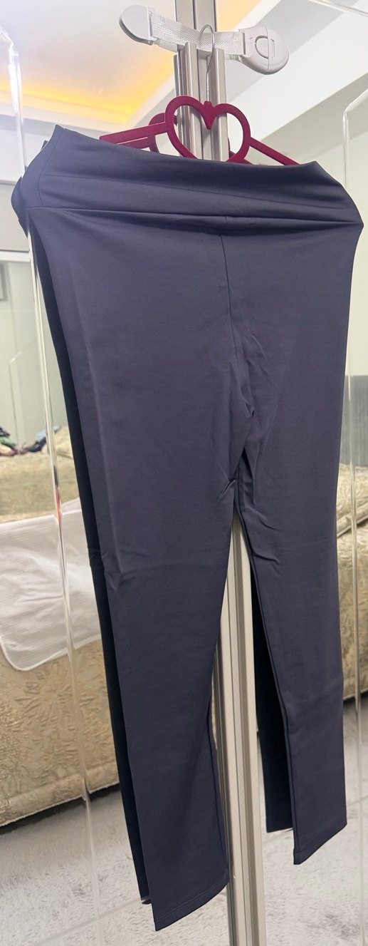 Gri kadın spor tayt - Görsel 2