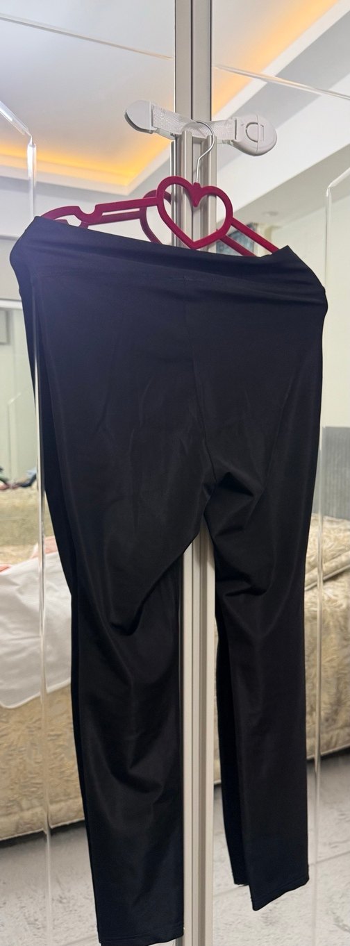 Siyah kadın spor tayt - Görsel 2