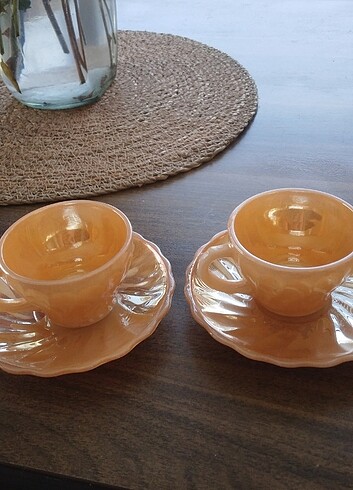 Antika gold fincan