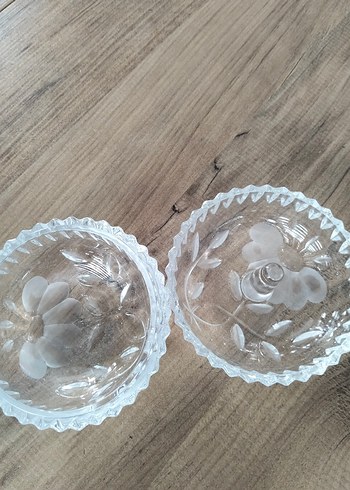 Kristal yüzüklük