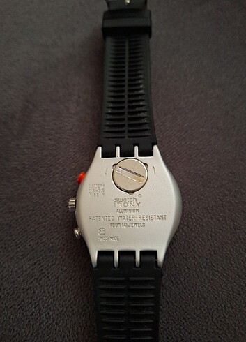 Beden haki Renk Swatch markali orginal Saat