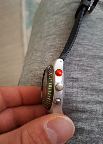 Beden Swatch markali orginal Saat