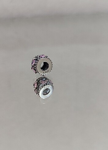 Pandora P*ND*RA CHARM