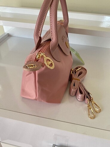  Beden Longchamp Çanta