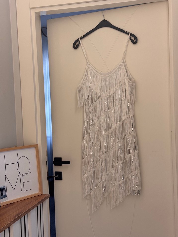 Püsküllü Bohem Uzun Beyaz Abiye Elbise - Görsel 4