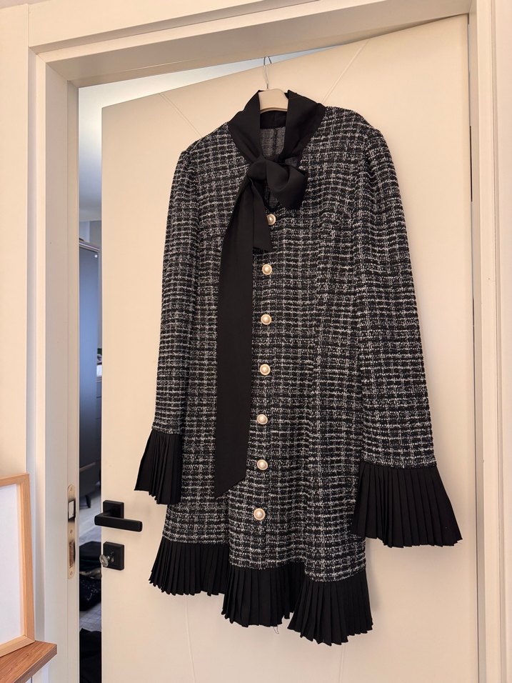 Gri Pileli ekose kareli diz üstü  Kadın elbise - Görsel 4