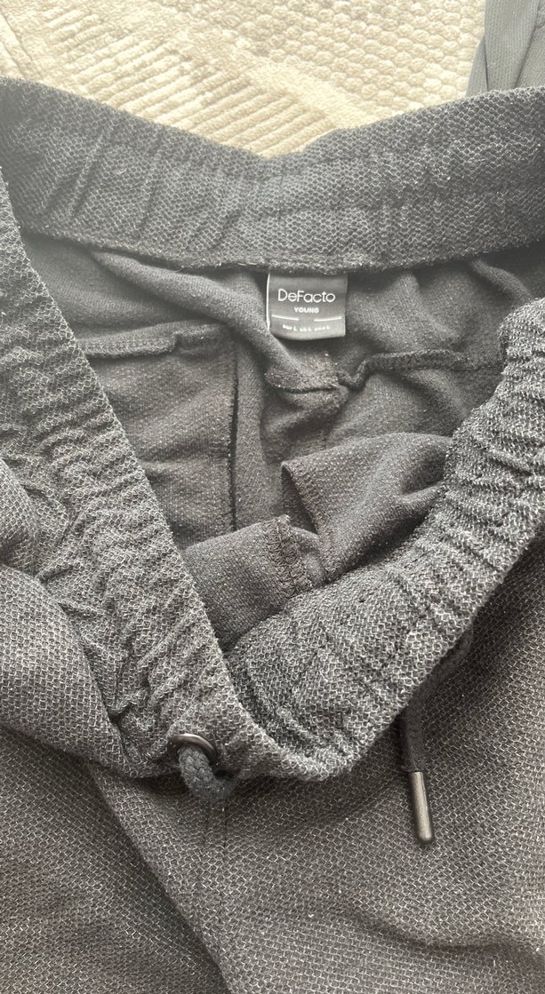 Siyah Erkek Spor Şort, Normal Boy, Kemerli - Görsel 2