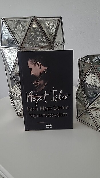 Nejat İşler kitabı