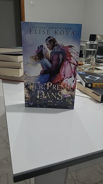 Peri prensi ile dans