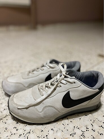 39 Beden Nike Ayakkabı
