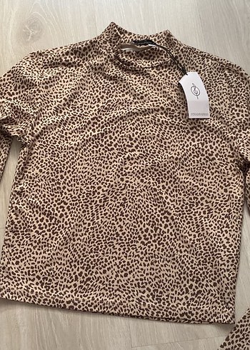 Stradivarius Leopar Desenli Balıkçı Yaka Bluz