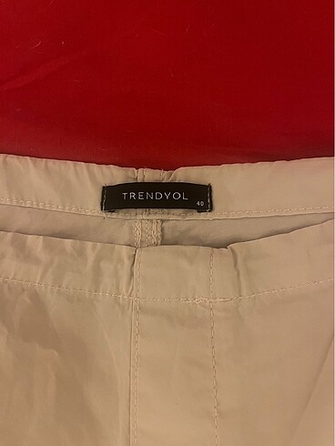 40 Beden TRENDYOLMİLLA BEJ STOPERLI PARAŞÜT PANTOLON
