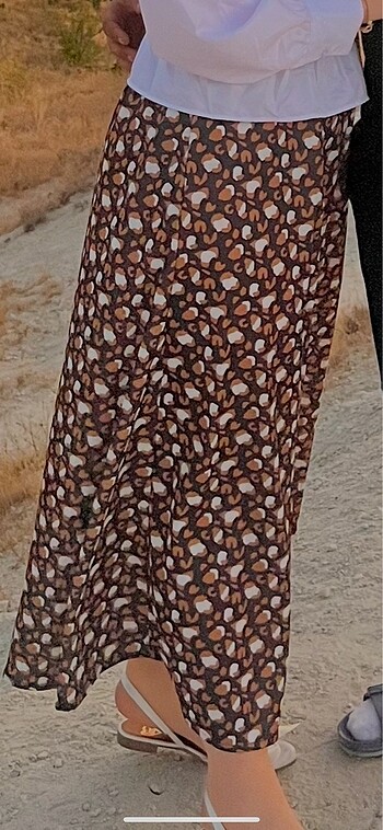 Desenli etek