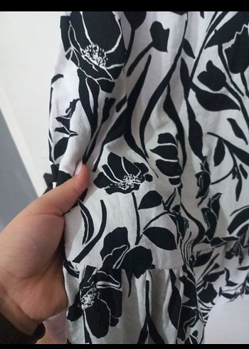 Beyaz Siyah Desenli Mini Elbise - Görsel 4