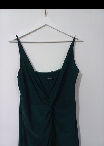 Yeşil V Yakalı Uzun Drapeli Abiye Elbise - Görsel 2