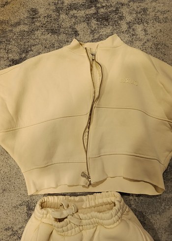 Kadın Bej Yarım Fermuarlı Mini Sweatshirt - Görsel 2