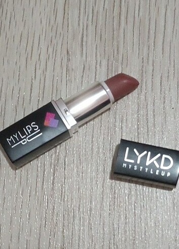 Diğer LYKD 127 Cinder Rose Lipstick/Mat Ruj 