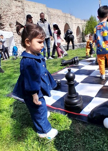 18-24 Ay Beden Düğmeli, Yüksek Yakalı, Uzun Kollu Siyah Çocuk Takımı