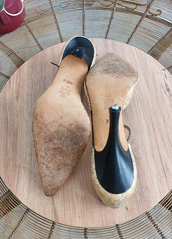 37,5 Beden çeşitli Renk Manolo Blahnik Çivi Ropuk 37-37,5