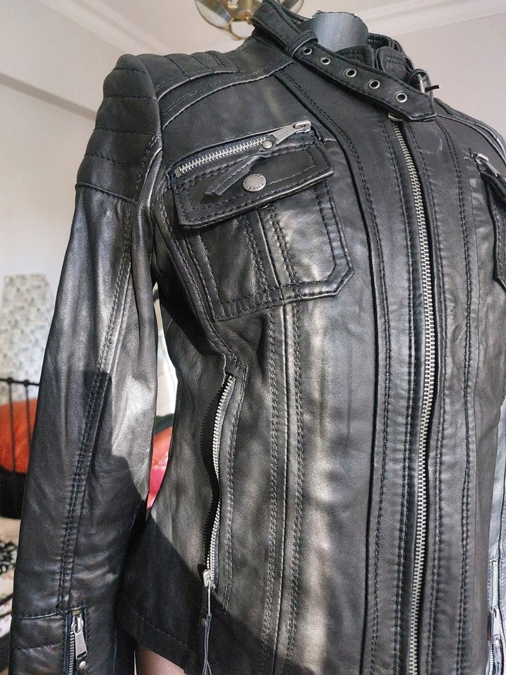 Michael Kors Siyah Deri Ceket - Görsel 2