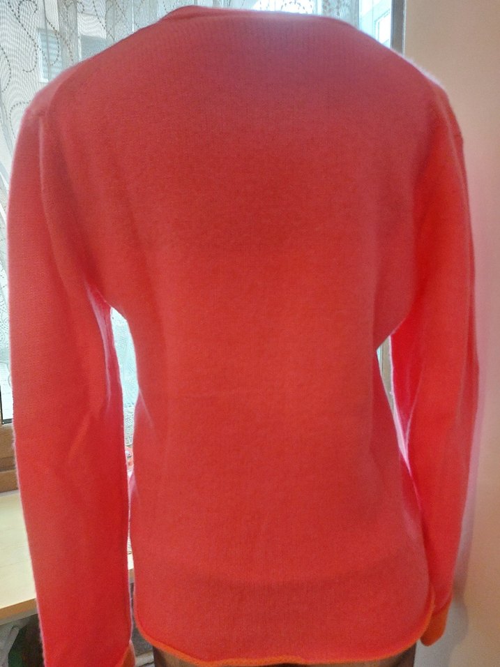 Simply Cashmere Marka, pembe V yaka kaşmir kazak - Görsel 3