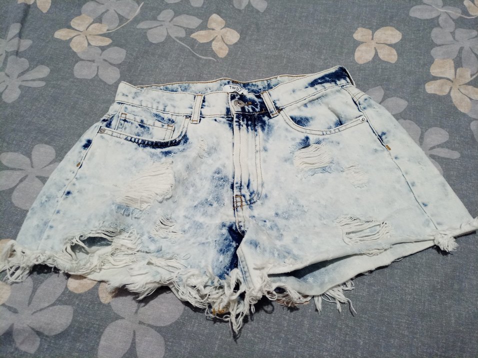 Kadın Mavi Batik Desenli Mini Denim Şort - Görsel 2