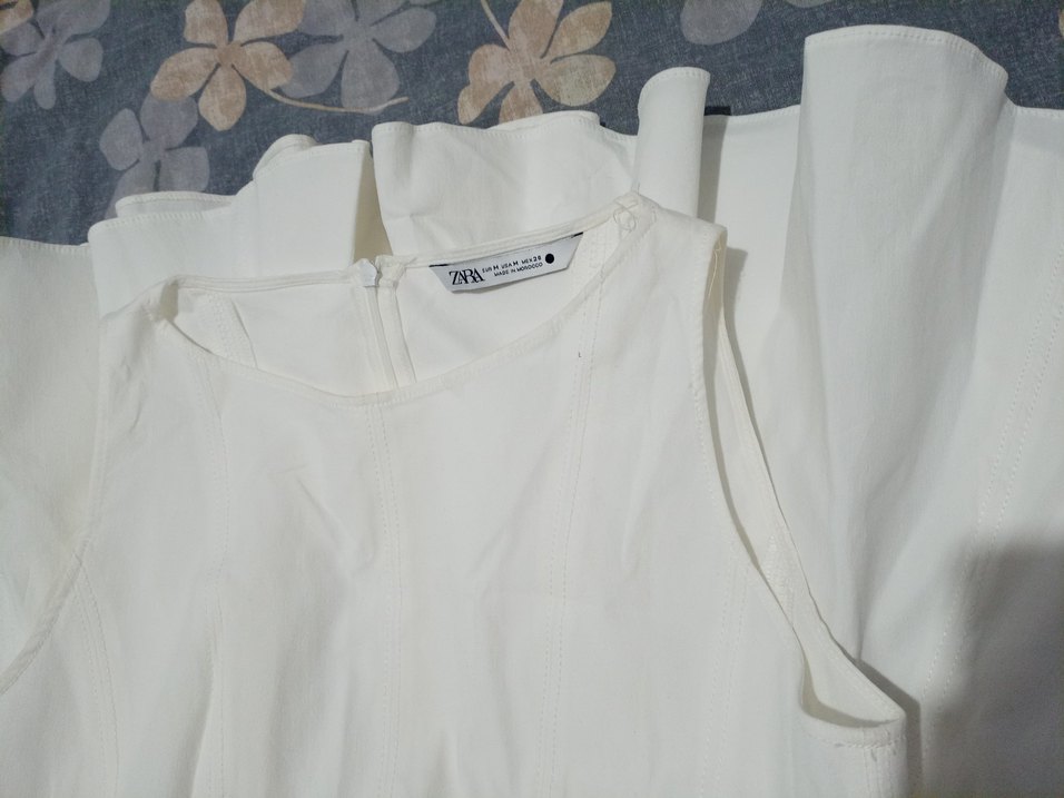 Beyaz Kolsuz Midi Keten Elbise - Görsel 3